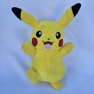 Pokemon Pikachu Plush 10" tall Loose Tail Yellow WCT Toy Stuffed Animal 